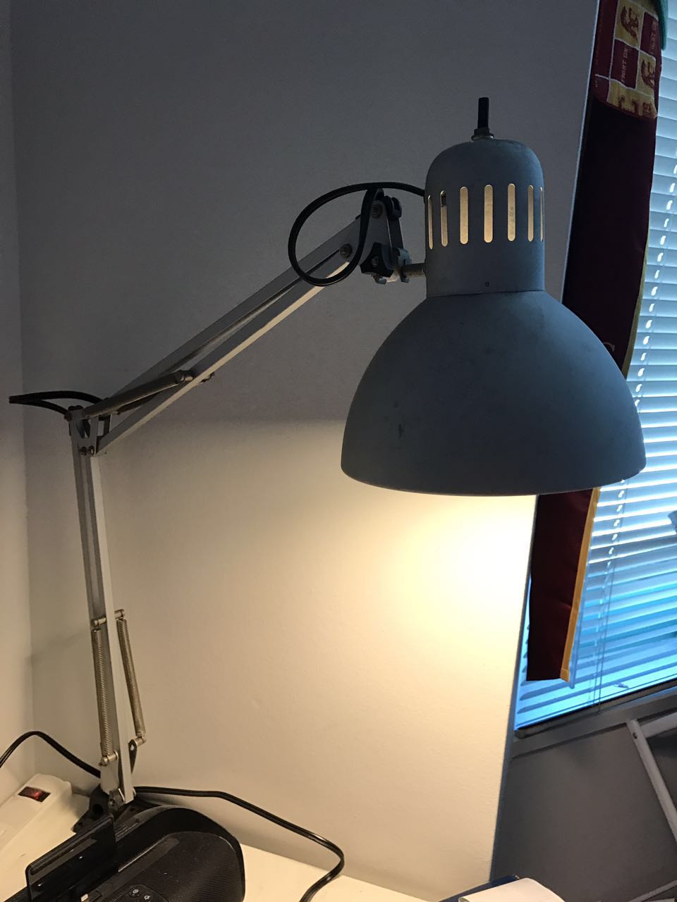 desk lamp.jpg