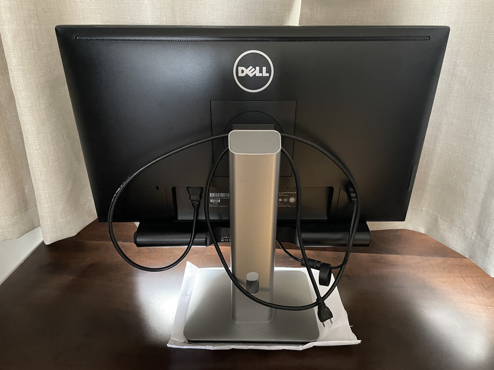 Dell monitor.jpg